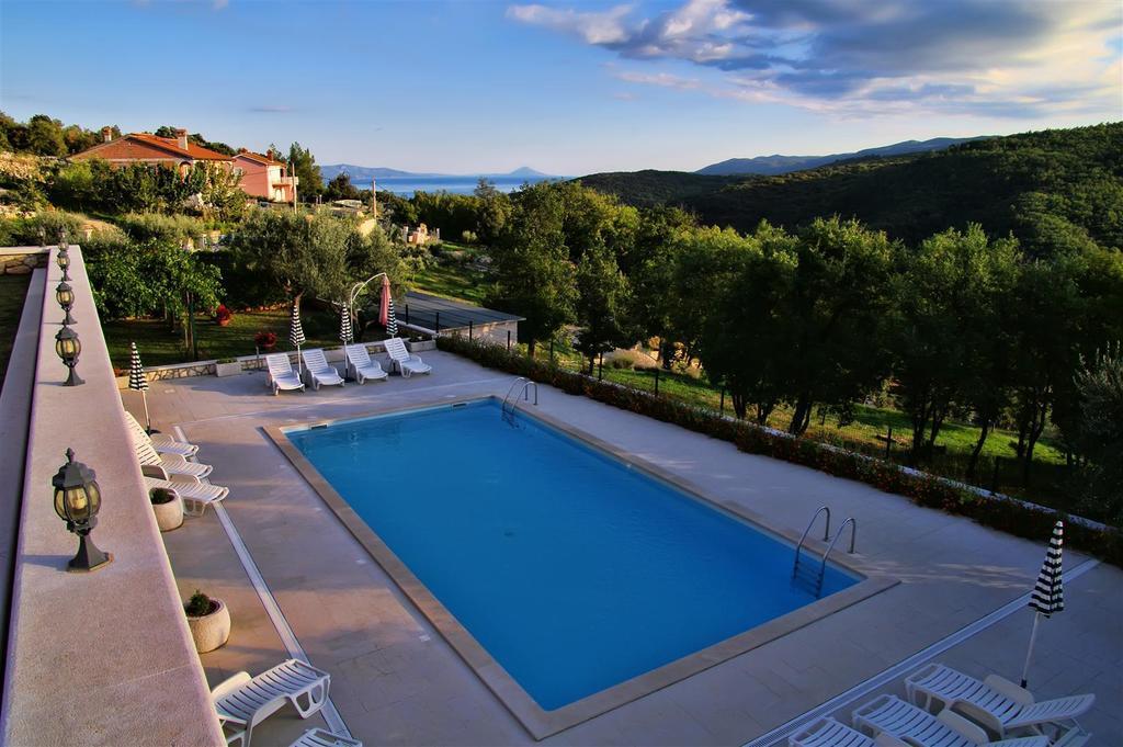 Apartments Villa Venera Labin  Extérieur photo